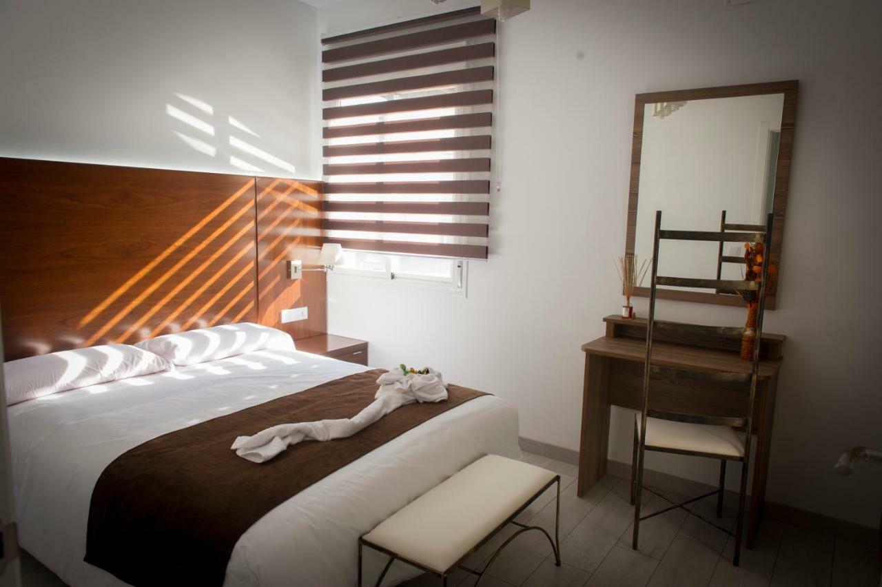 Retiro Del Teatro Almagro Hotel ภายนอก รูปภาพ