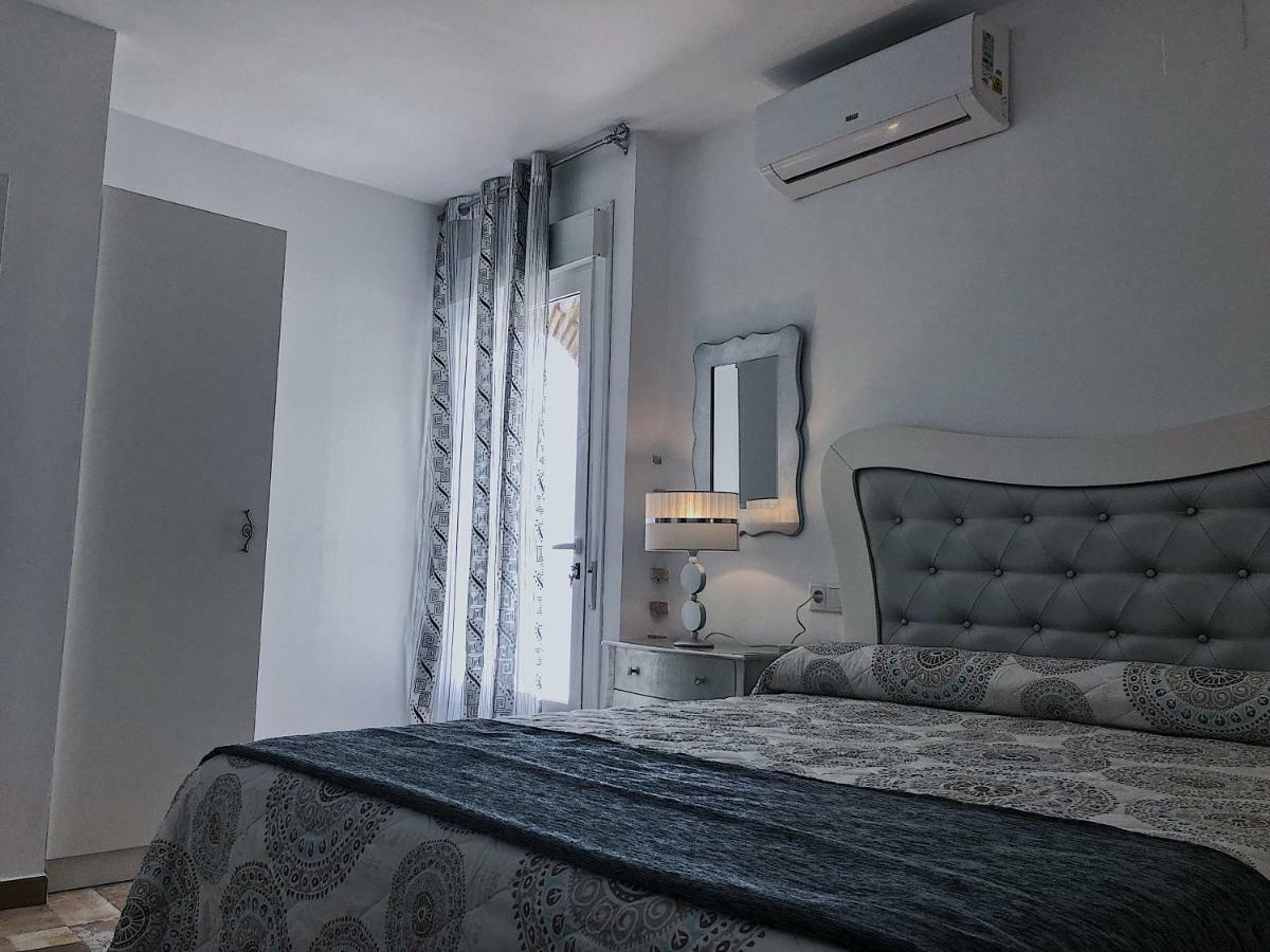 Retiro Del Teatro Almagro Hotel ภายนอก รูปภาพ