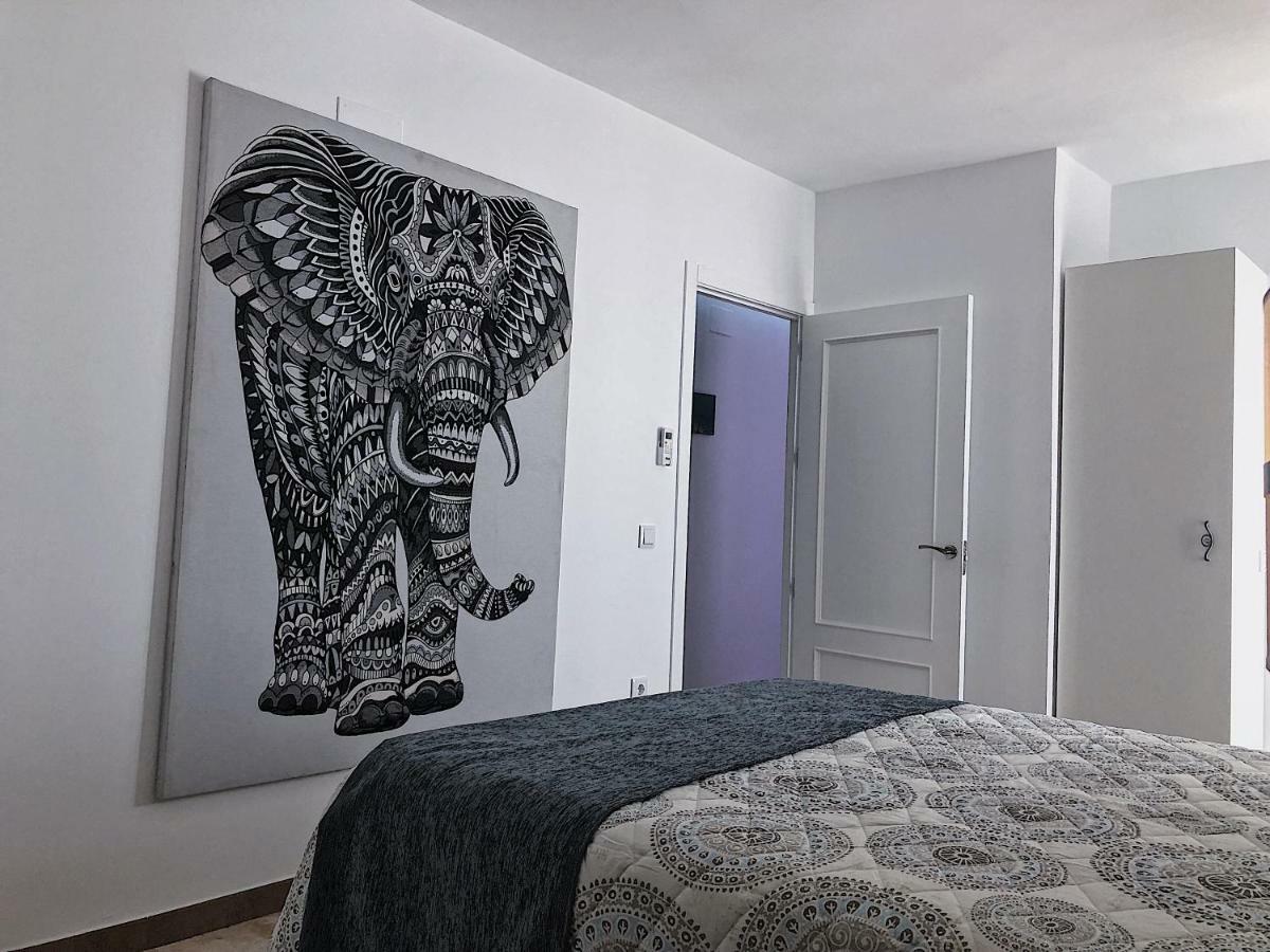 Retiro Del Teatro Almagro Hotel ภายนอก รูปภาพ